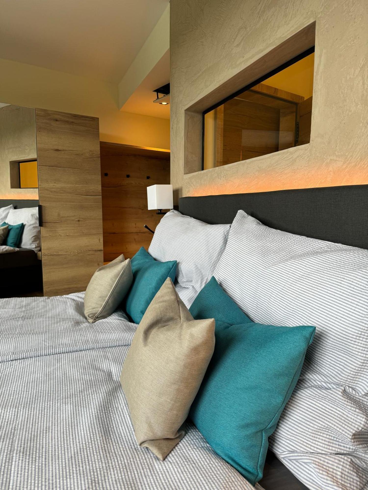Veenland Hotel Haren Luaran gambar